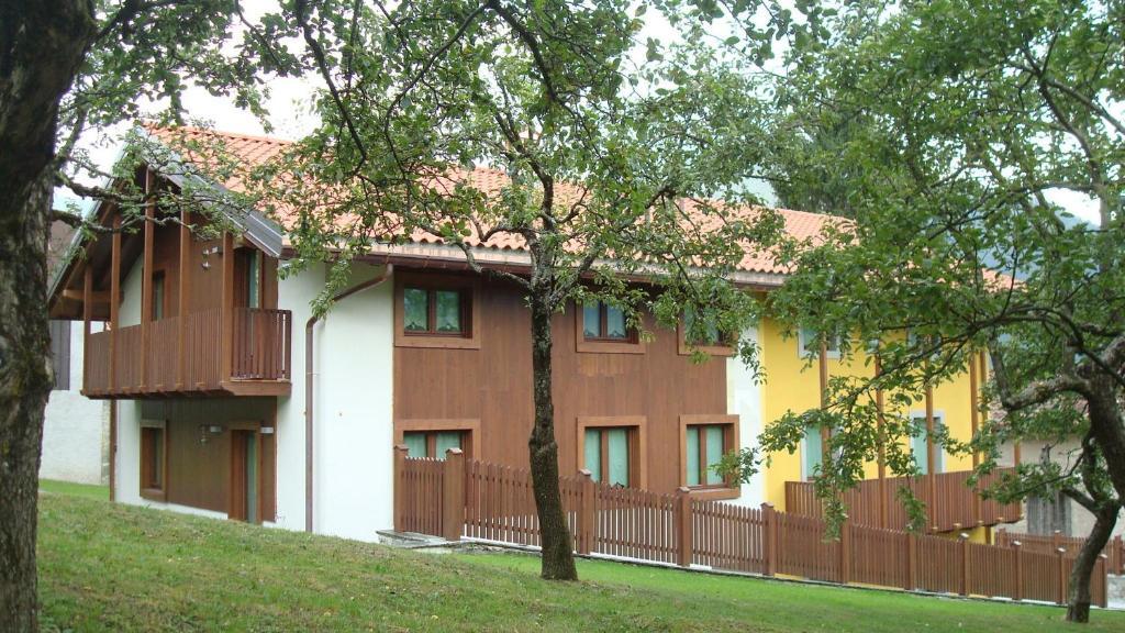 Zoncolan Apartments Sùtrio Eksteriør bilde
